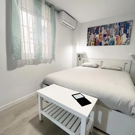 شقة Housing Huelin By Sharingco